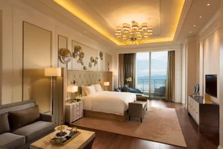 Hilton Yuxi Fuxian Lake
