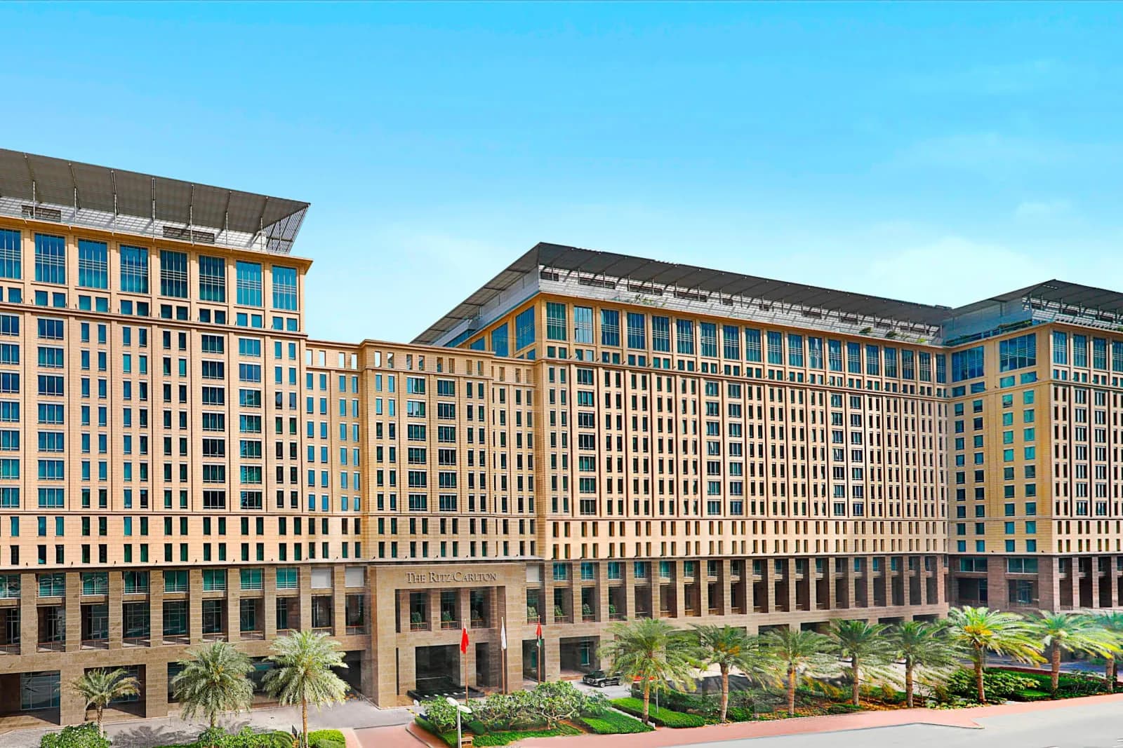 The Ritz-Carlton Residences, Dubai International Financial Centre