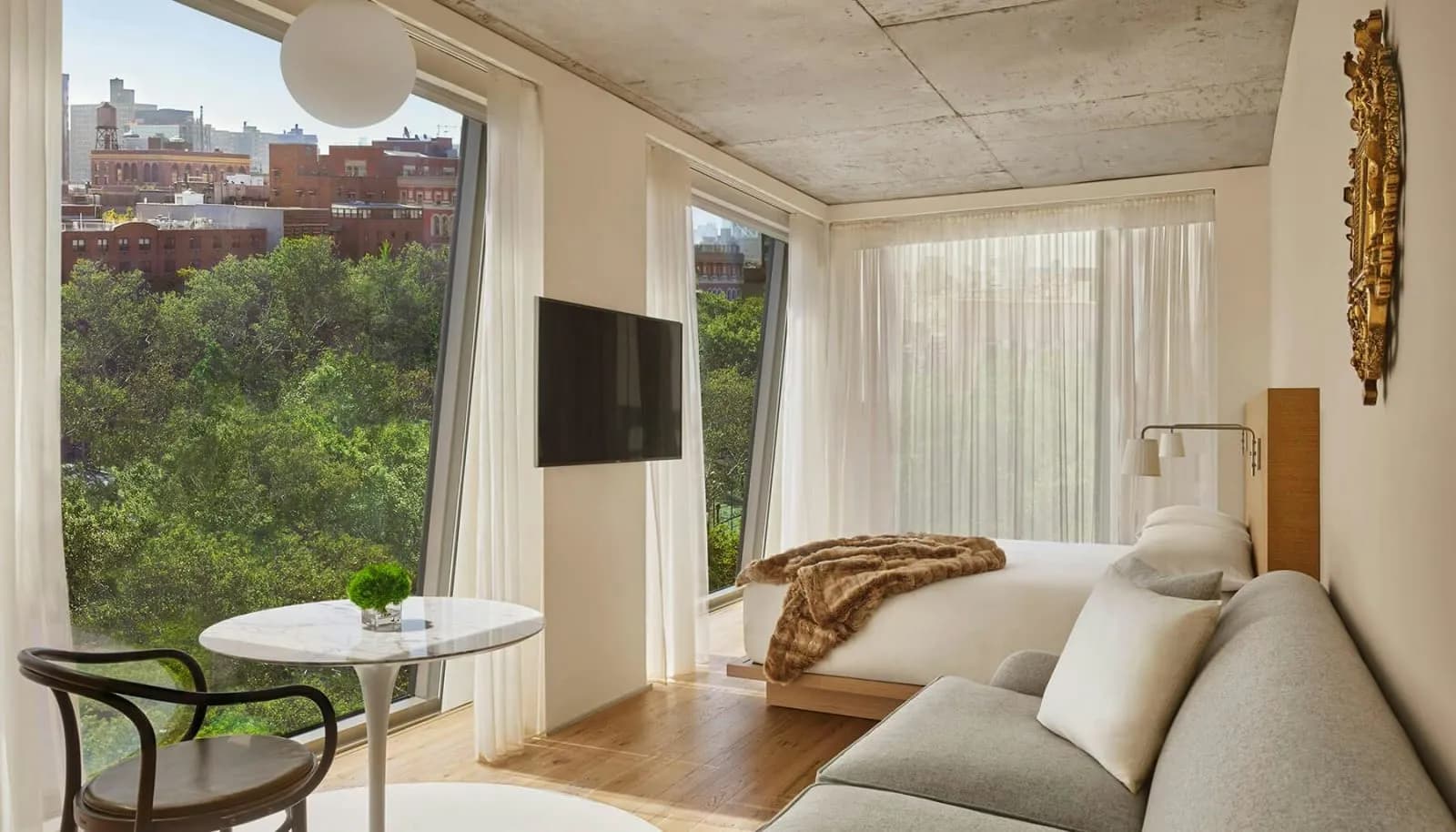 Public, an Ian Schrager Hotel